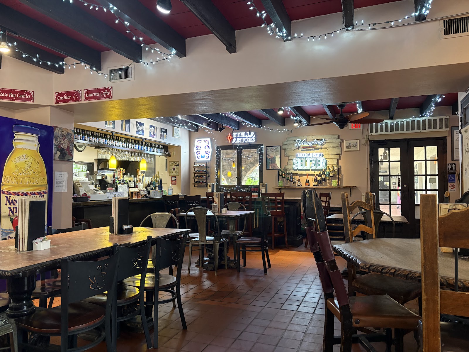 Café Del Hidalgo place photograph